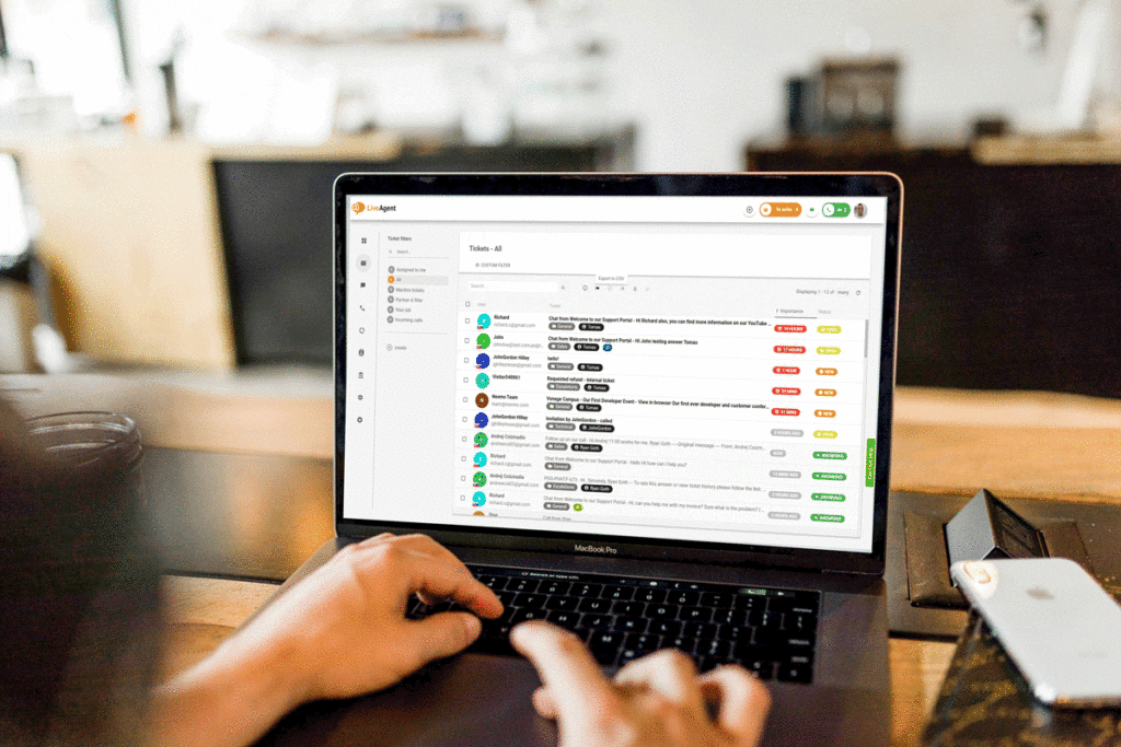LiveAgent universell inkorg på datorskärm